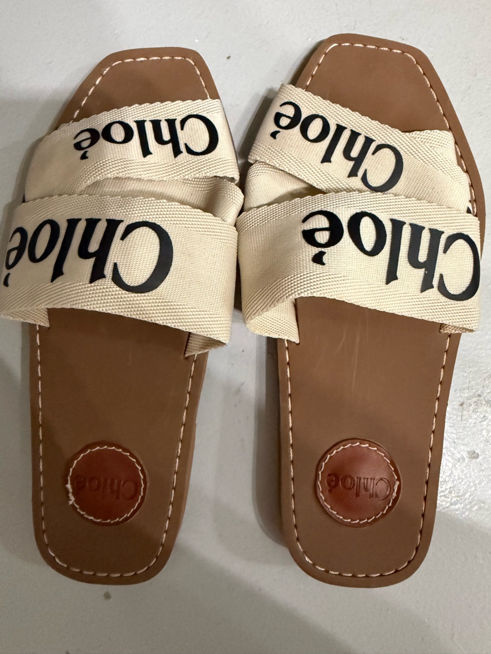 Chloe Woody Flat Logo new
